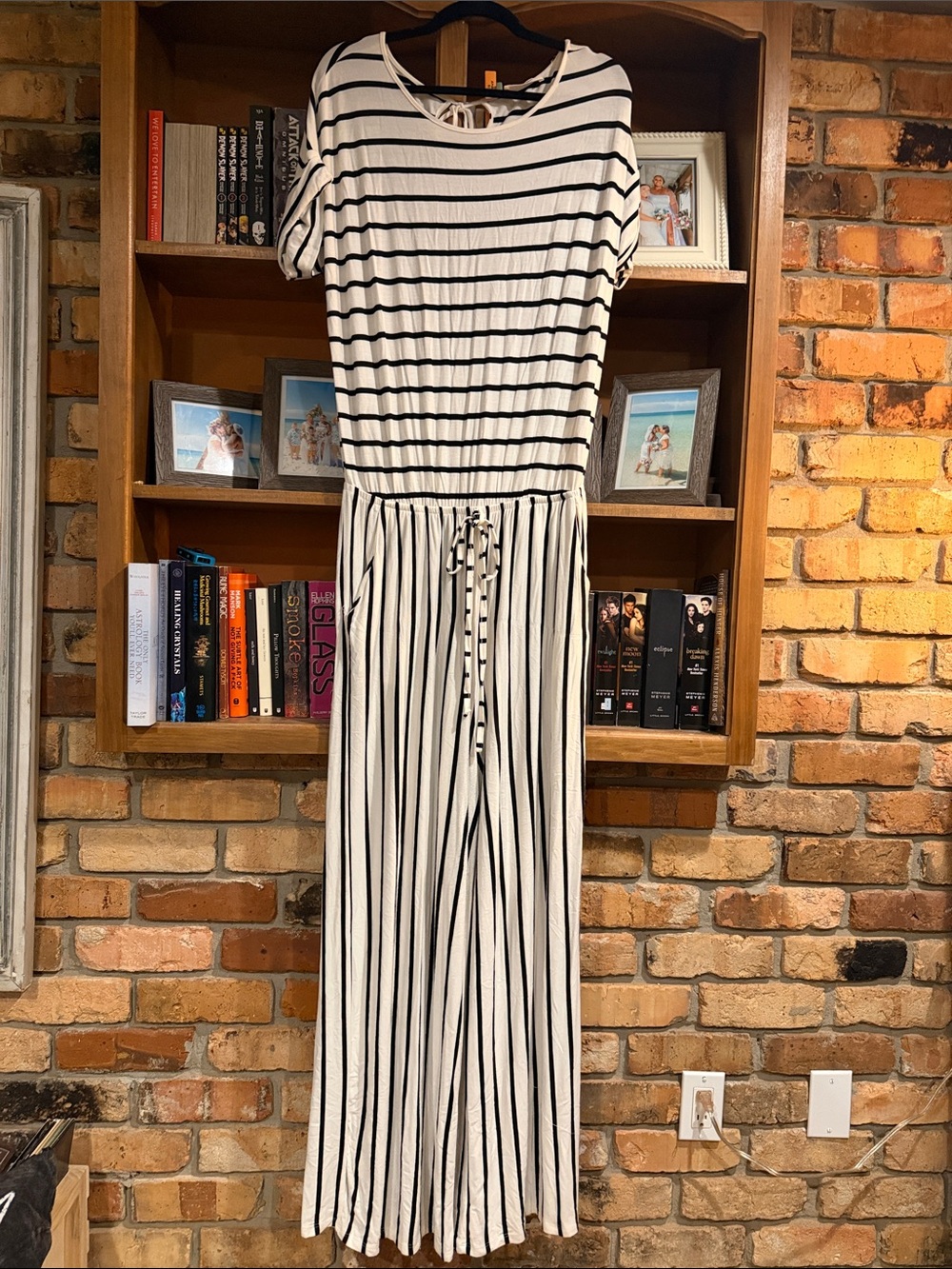 Zenana Sz XL Women’s Black & White Striped Jumpsuit - Classic Casual